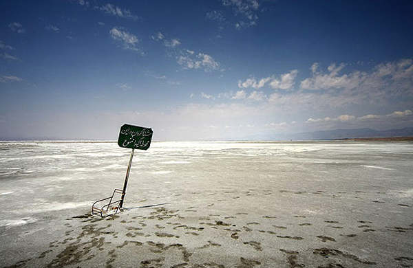 توقف پروژه‌های احیای دریاچه ارومیه