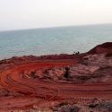 با فروش خاک، هرمز هم به ناکجاآباد تبدیل می‌شود