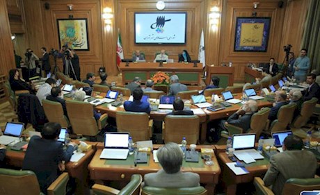 نماینده مجلس: منافع شخصی مانع رسیدگی شورای چهارم به پرونده املاک نجومی شد