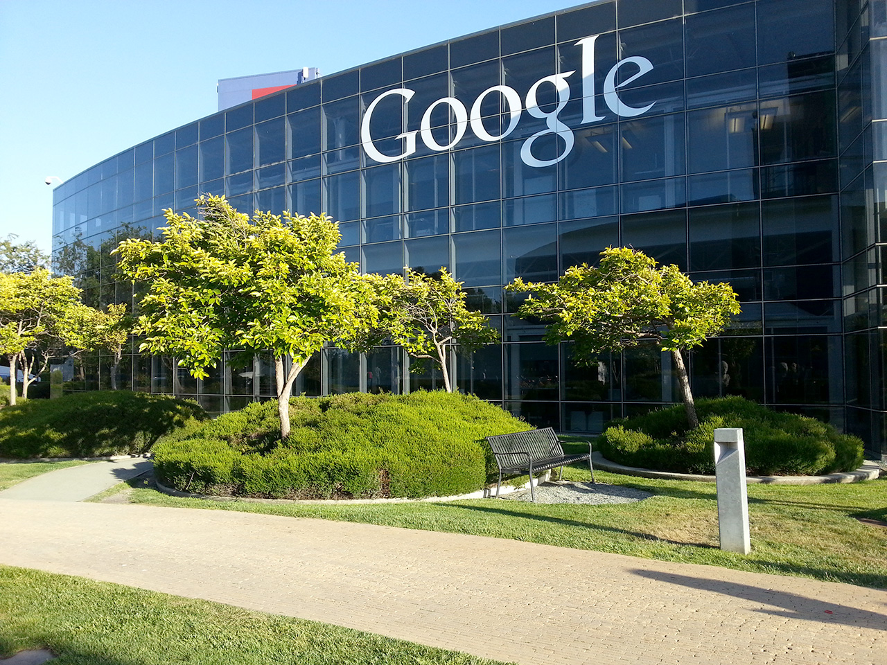 اخراج کارمند گوگل به دلیل انتشار مطلبی درباره تفاوت‌های زن و مرد