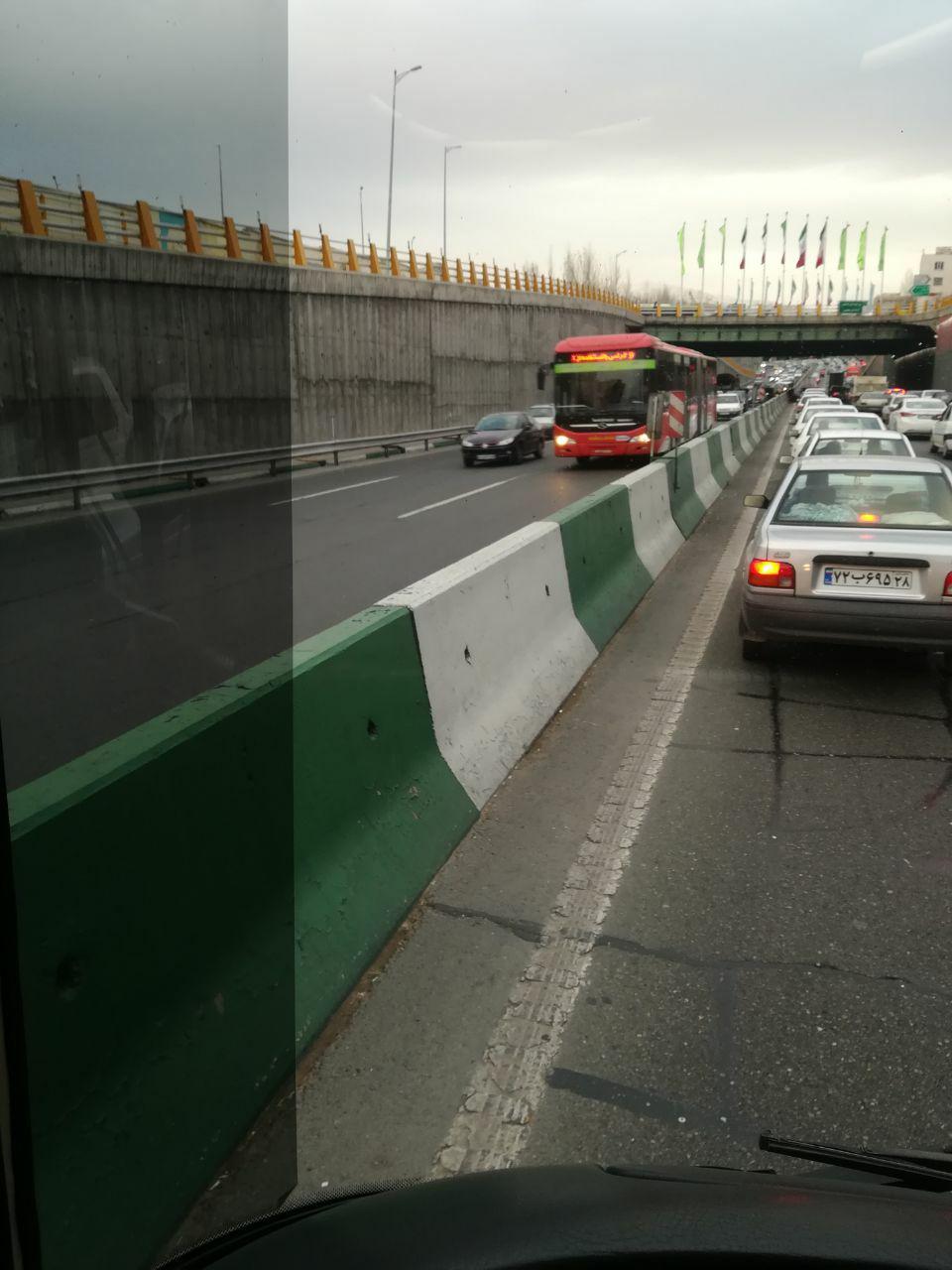 اعتراض چراغ روشنِ رانندگان شرکت واحد اتوبوسرانی تهران