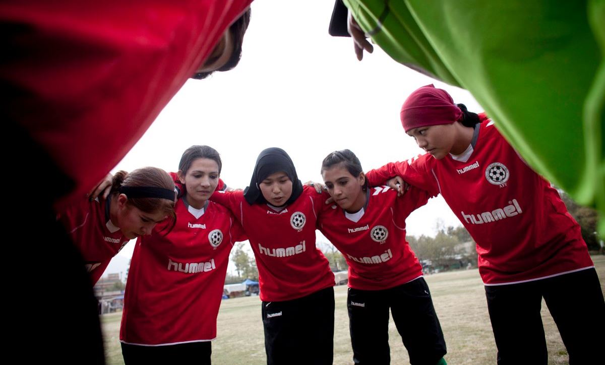 چگونه فوتبال به کابوس زنان افغانستان تبدیل شد