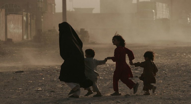 مکثی بر کارنامه‌ی سیاه طالبان در قبال کودکان افغانستان